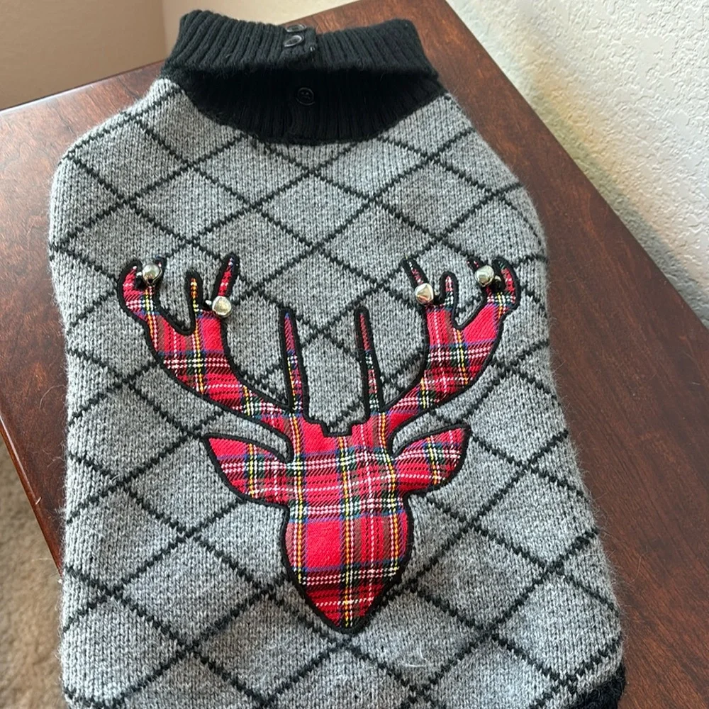 Barkley & Finn small dog Christmas Reindeer knitted sweater